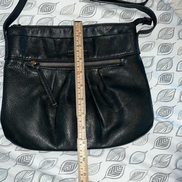 American Leather Co. Black
Leather Crossbody Bag Purse - Picture 6 of 7